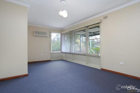 Property photo of 13 Dunkley Parade Mount Hutton NSW 2290