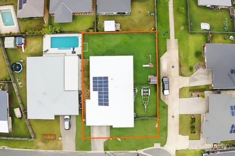 15 Creekview Ct, Caboolture, QLD 4510