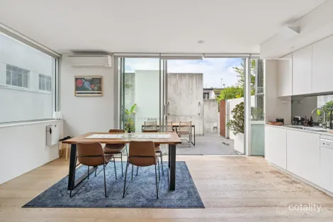 Property photo of 14/85 Bourke Street Woolloomooloo NSW 2011