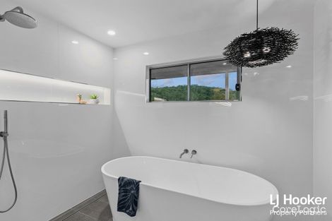 Property photo of 56 Milanion Crescent Carindale QLD 4152