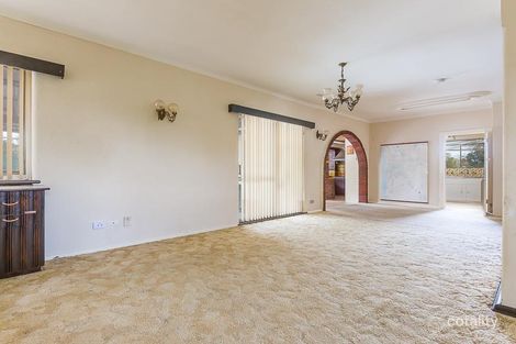 17 Mabel St, Kensington, WA 6151