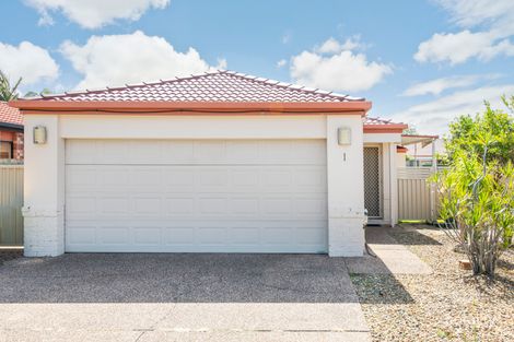 Property photo of 1/14 Gemma Glade Labrador QLD 4215