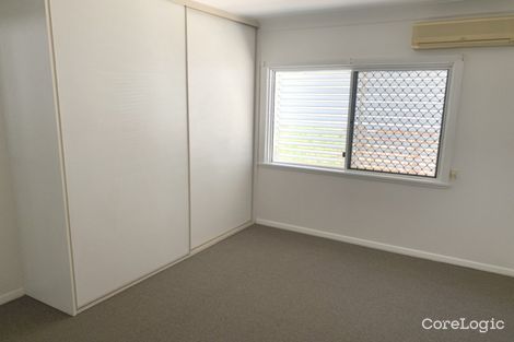 Property photo of 28 Curwen Terrace Chermside QLD 4032