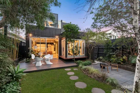 6 Thackeray St, Elwood, VIC 3184