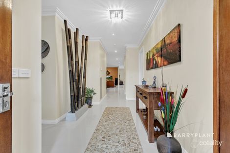 Property photo of 92 Gordons Road South Morang VIC 3752