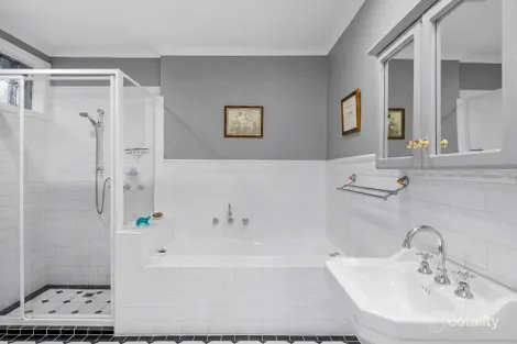 Property photo of 85 Pitt Street Eltham VIC 3095