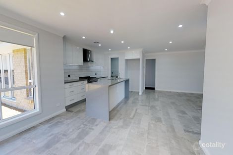Property photo of 26 Buckland Drive Orange NSW 2800