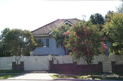 Property photo of 15 Davies Road Ashgrove QLD 4060
