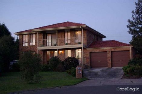 Property photo of 2 Piebald Court Endeavour Hills VIC 3802