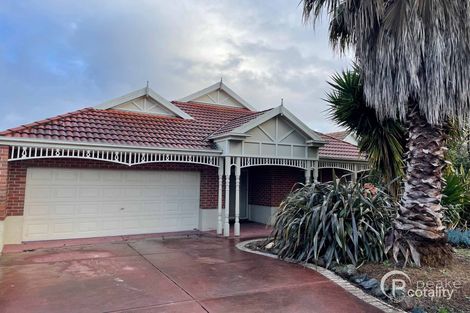 34 Nightingale Cres, Berwick, VIC 3806