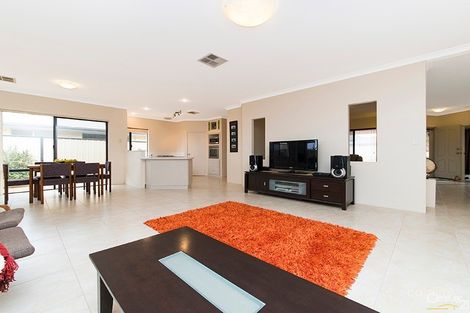 12 Elmhurst Dr, Clarkson, WA 6030