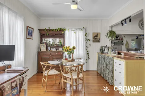Property photo of 2 Bridge Street North Booval QLD 4304
