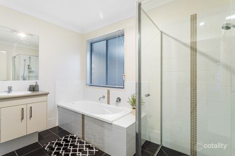 Property photo of 41 Ravensbourne Crescent North Lakes QLD 4509