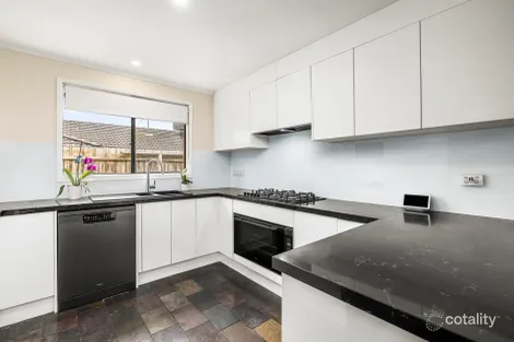 Property photo of 18 Kulkami Way Cranbourne West VIC 3977