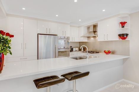 Property photo of 19 Fernbrook Place Castle Hill NSW 2154