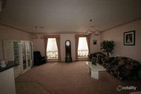 Property photo of 6 Sandpiper Drive Taylors Lakes VIC 3038