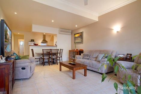 Property photo of 102/2-10 Greenslopes Street Cairns North QLD 4870