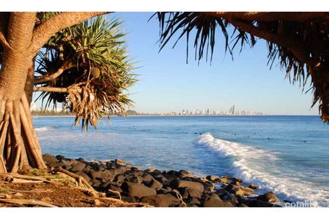 Property photo of 17 Warrina Crescent Burleigh Waters QLD 4220