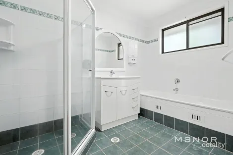 Property photo of 26 Cadman Crescent Castle Hill NSW 2154