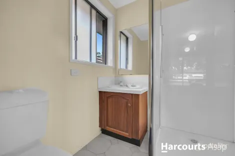 Property photo of 3 Ambleside Crescent Berwick VIC 3806