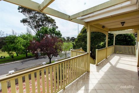 Property photo of 8 Halwyn Crescent Preston VIC 3072