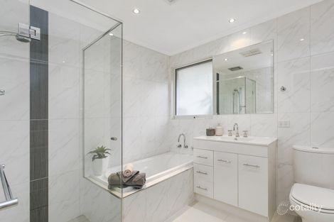 Property photo of 25 Franleigh Drive Narre Warren VIC 3805