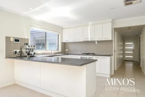 Property photo of 3 Songbird Crescent South Morang VIC 3752