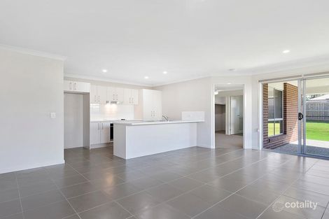 1/40 Clark Ave, Glass House Mountains, QLD 4518