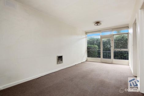 Property photo of 2/8 Illawarra Road Hawthorn VIC 3122