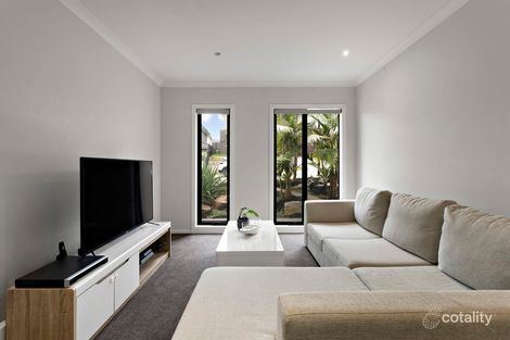 Property photo of 10 Causeway Boulevard Wantirna VIC 3152