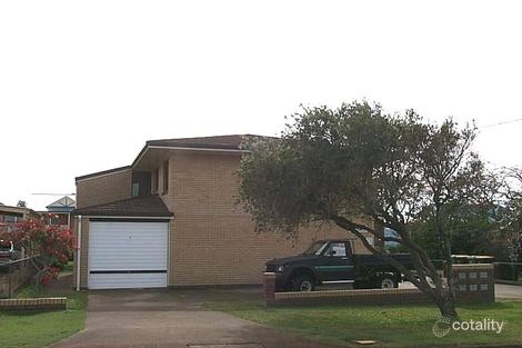 2 Osbourne St, Scarborough, QLD 4020