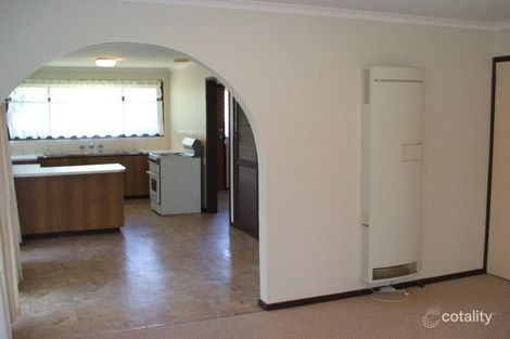 Property photo of 1/82 Dunvegan Crescent Macleod VIC 3085