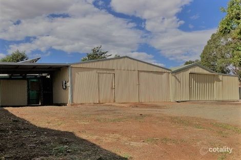 Property photo of 5 Willaroo Street Peak Hill NSW 2869