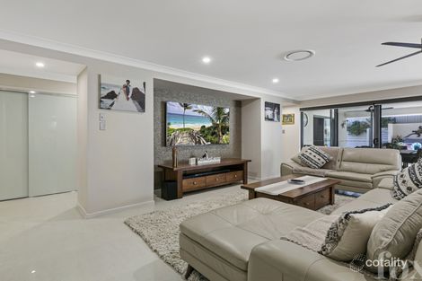Property photo of 21 Stringybark Drive Molendinar QLD 4214