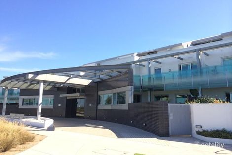 66/15 Beach Rd, Hampton, VIC 3188