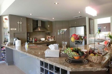 Property photo of 5 Jubilee Close Eight Mile Plains QLD 4113