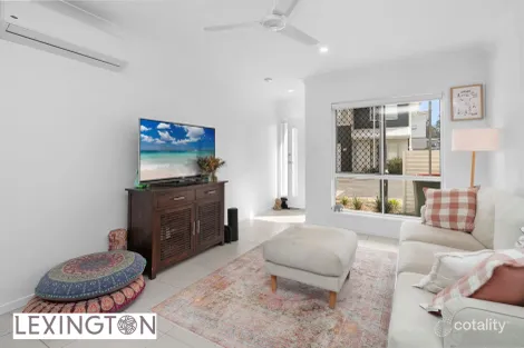 Property photo of 14/30 Creekside Terrace Albany Creek QLD 4035