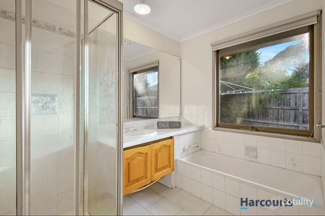 Property photo of 28 Murray Crescent Rowville VIC 3178