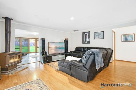 Property photo of 28 Murray Crescent Rowville VIC 3178