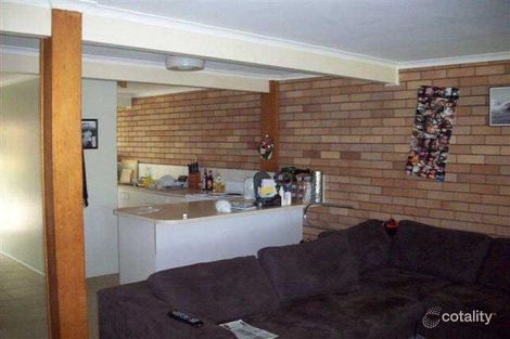 Property photo of 2/55 Saleng Crescent Warana QLD 4575