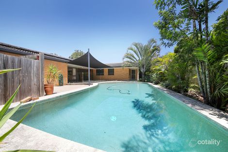1 Delphin St, Kenmore, QLD 4069