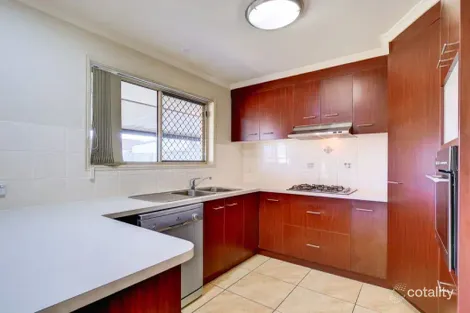 Property photo of 36 Emerald Park Way Urangan QLD 4655