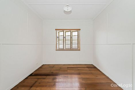 Property photo of 160 Morehead Avenue Norman Park QLD 4170