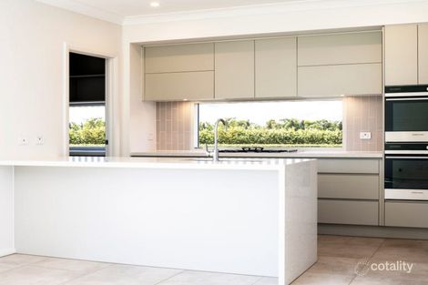 Property photo of 207A Cresthaven Avenue Bateau Bay NSW 2261