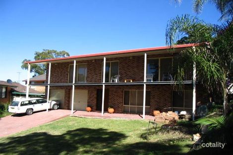 17 Rydal Rd, Lakelands, NSW 2282