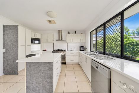 Property photo of 17 Braeside Road Emerald QLD 4720