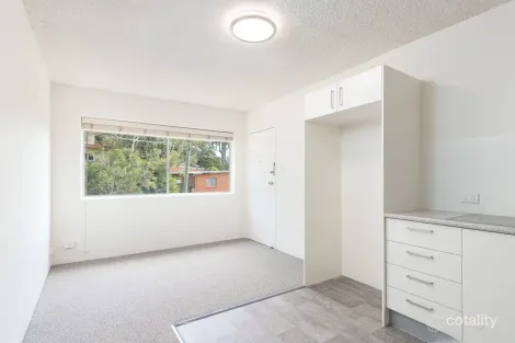 Property photo of 2/2 Clermont Street Bardon QLD 4065