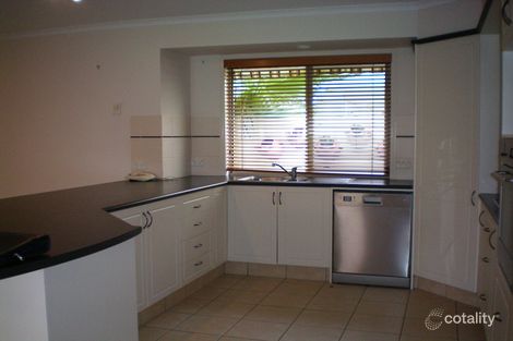 Property photo of 4 Ulrike Way Benowa QLD 4217