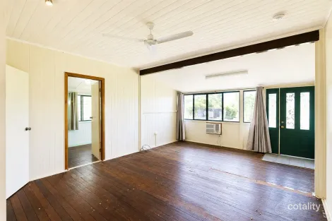 Property photo of 16 George Street Howard QLD 4659