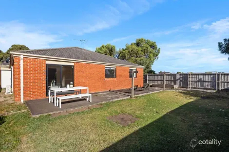 Property photo of 229 Paterson Drive Lynbrook VIC 3975